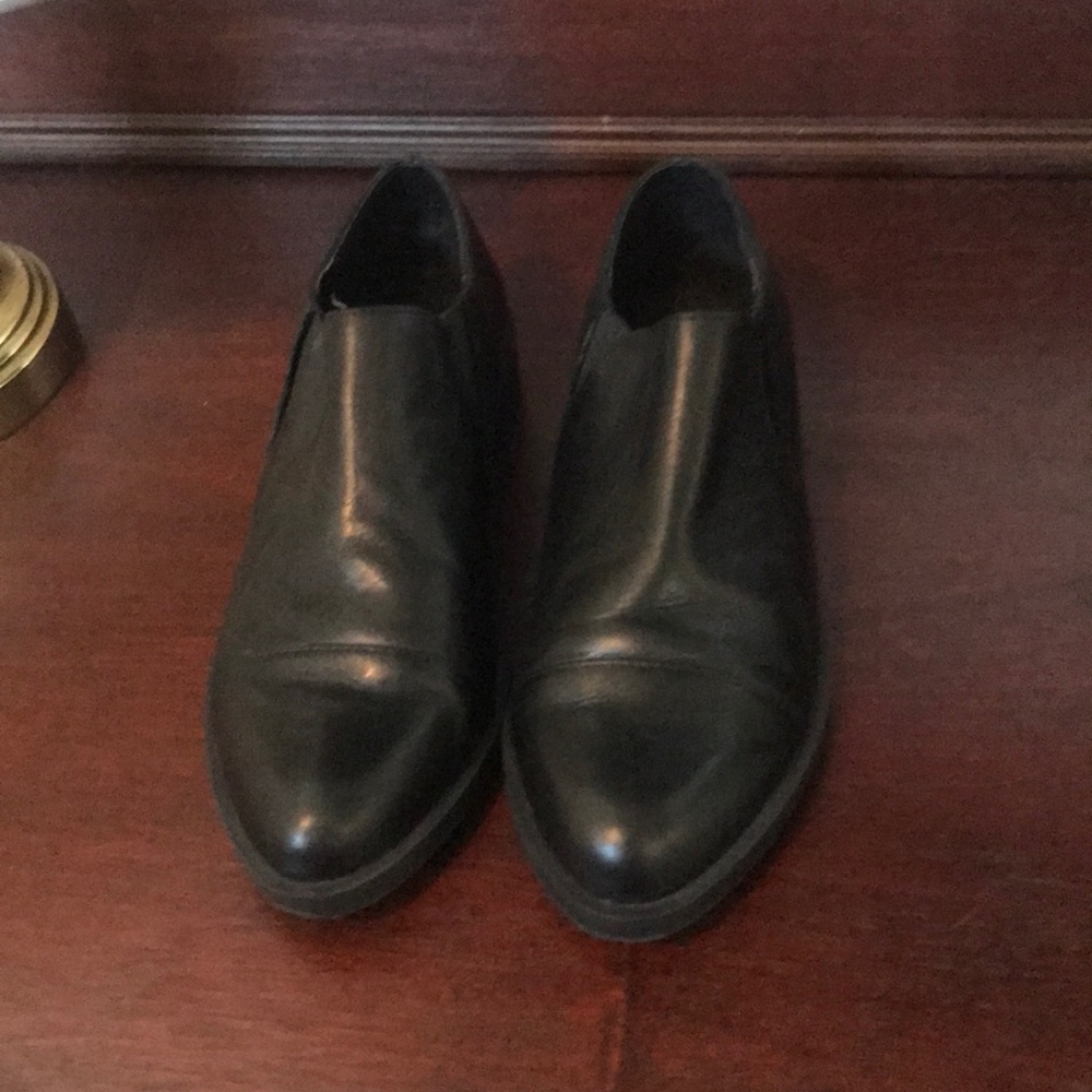 Black shoes